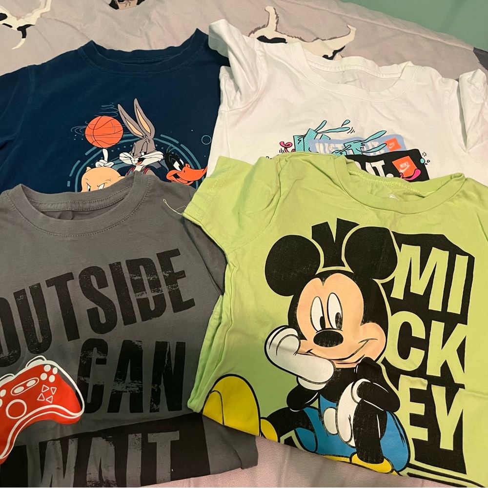 Boys size 6 tops